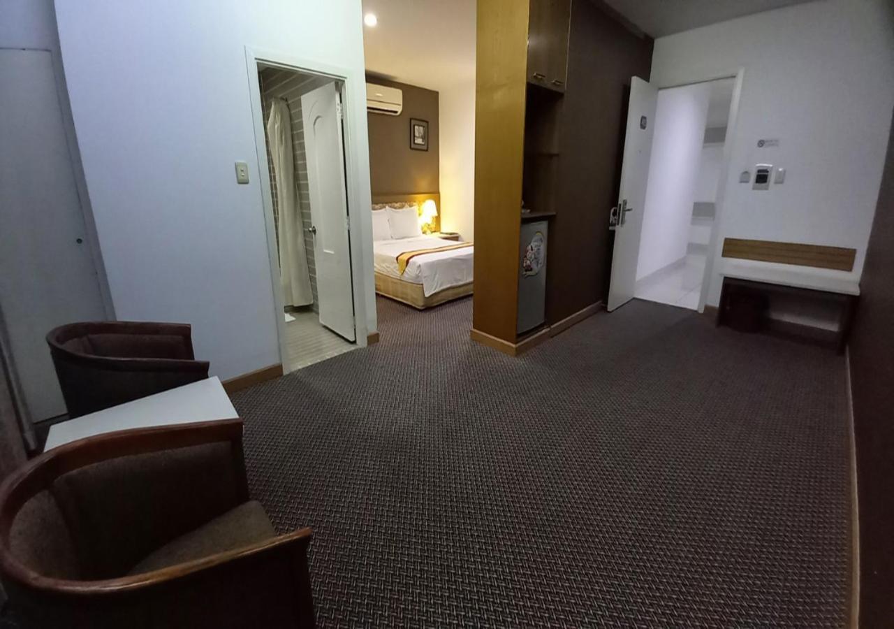 Khai Hoan Apartment Hotel Ho Chi Minh-stad Buitenkant foto